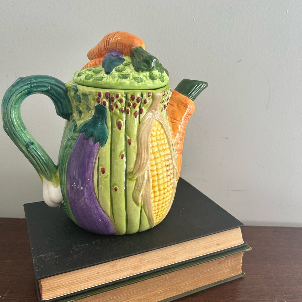 World Bazaar Inc. Collectible Vegetable Teapot Fall Harvest Decor Ceramic